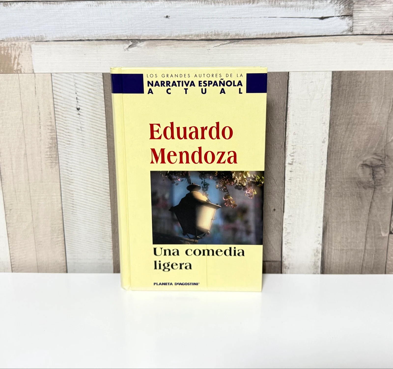 Libro Una comedia ligera 
